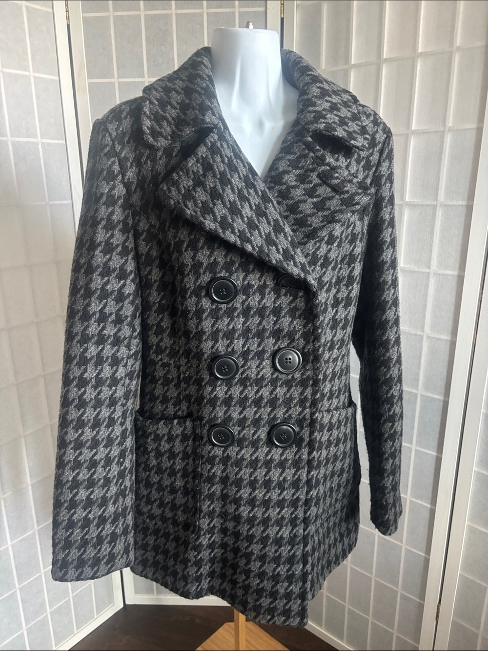 Bar III Gray Houndstooth Double-Breasted Women's Coat
